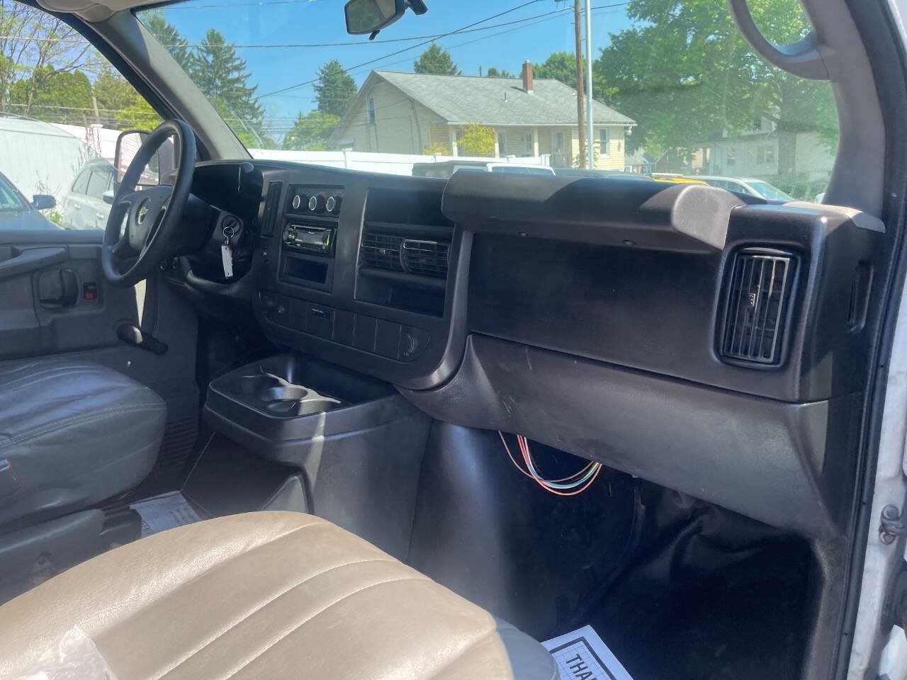 Used 2012 Chevrolet Express 1500 RWD image 27