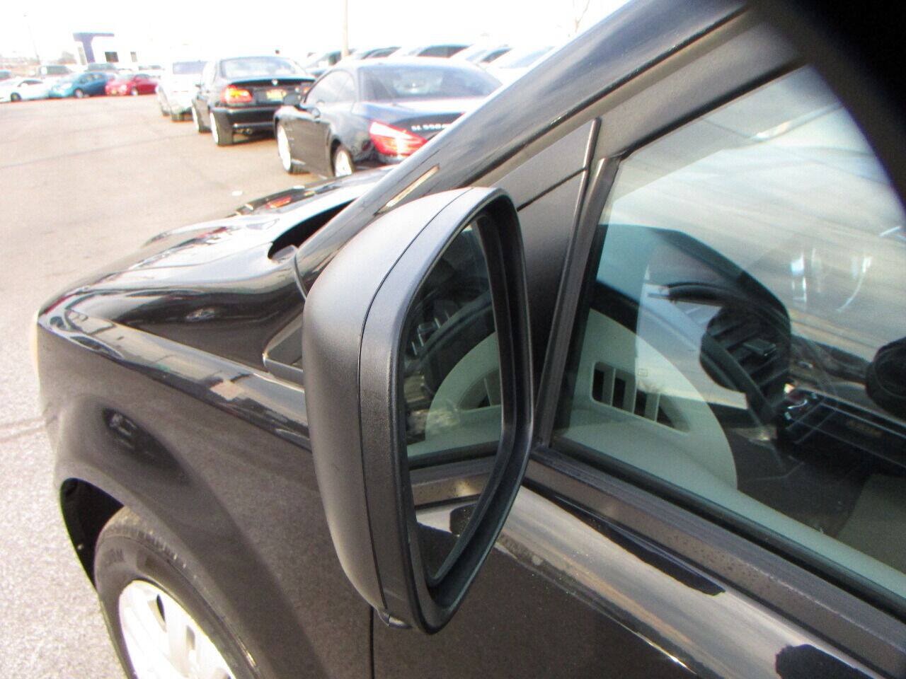 Used 2013 Dodge Grand Caravan American Value Package FWD image 44