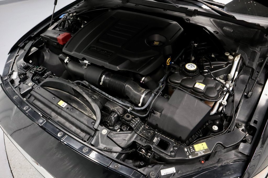 Used 2020 Jaguar XF Prestige image 17