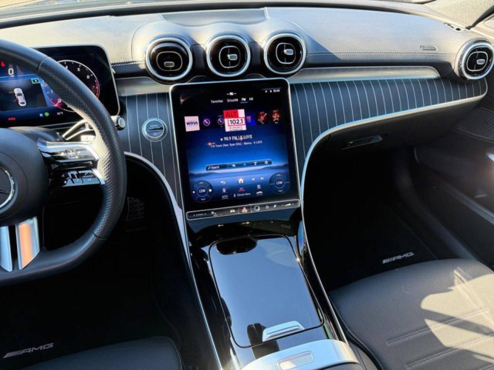 Used 2024 Mercedes-Benz C 300 4MATIC Sedan image 14