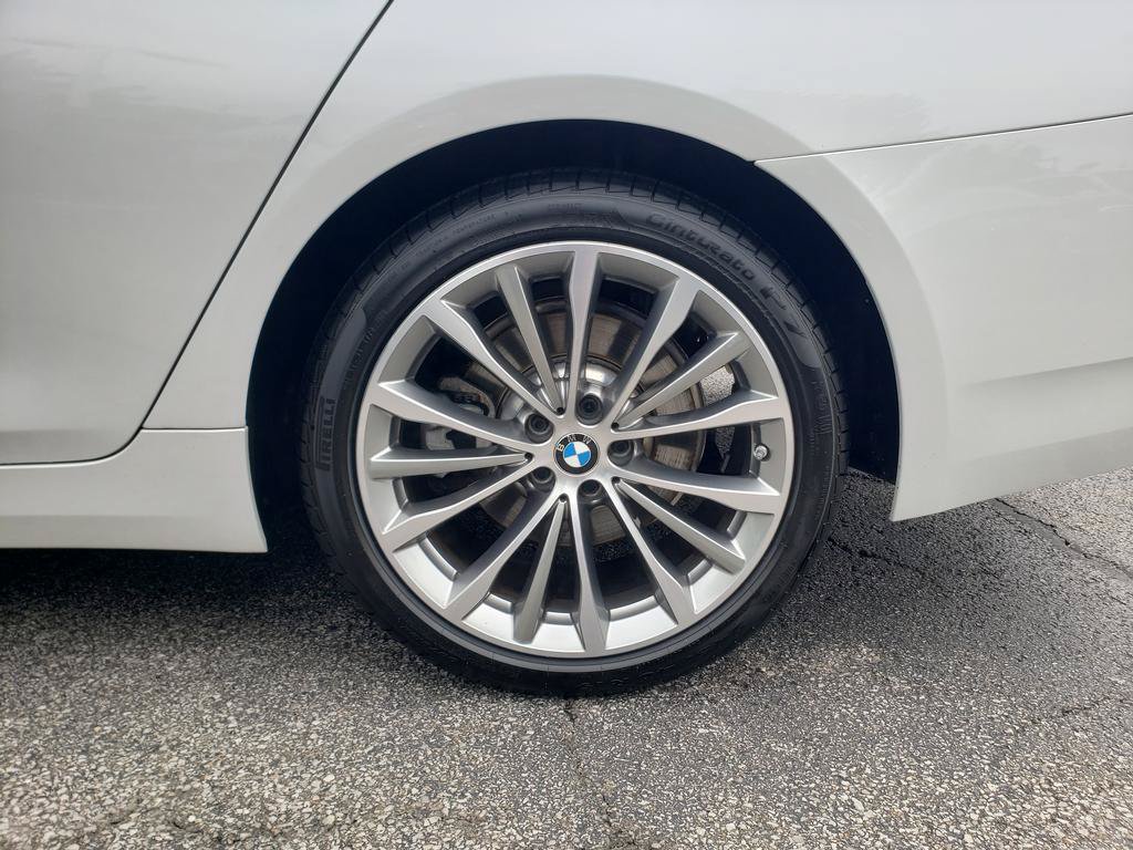 Used 2023 BMW 530i xDrive w/ Premium Package AWD/4WD image 33