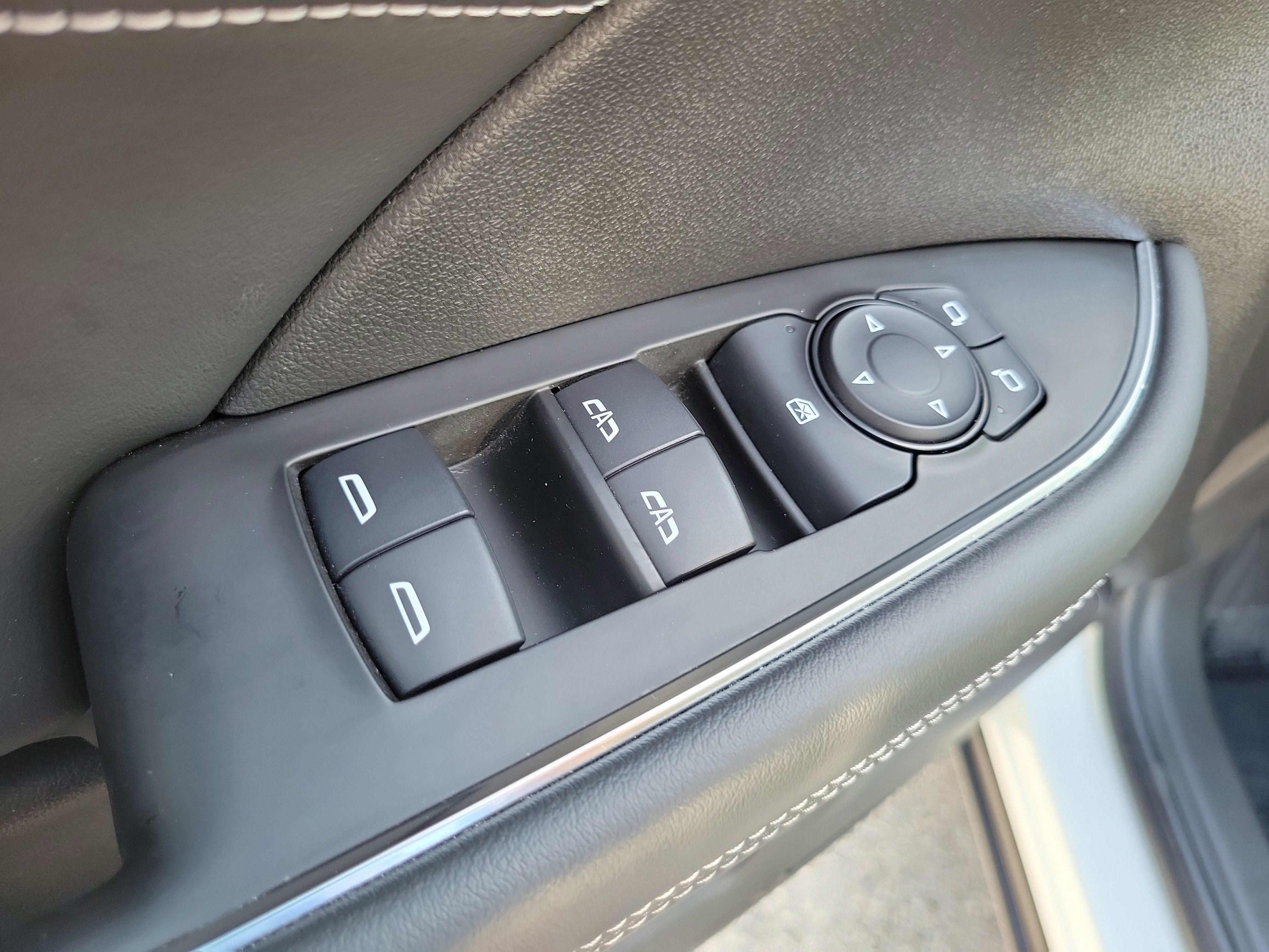 Used 2022 Buick Envision Preferred image 26