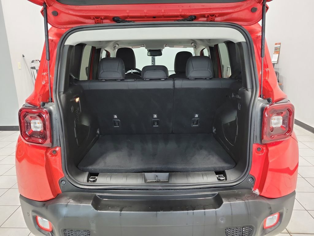 Used 2023 Jeep Renegade Limited w/ Limited Elite Group image 47