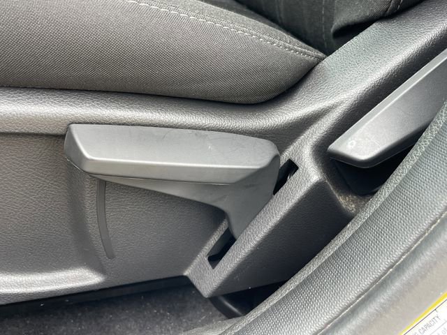 Used 2016 Ford Focus SE FWD image 25