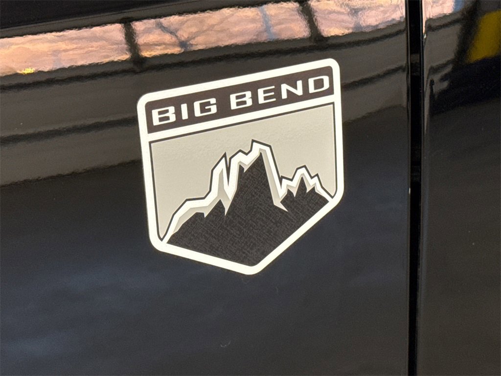 Used 2022 Ford Bronco Big Bend image 17