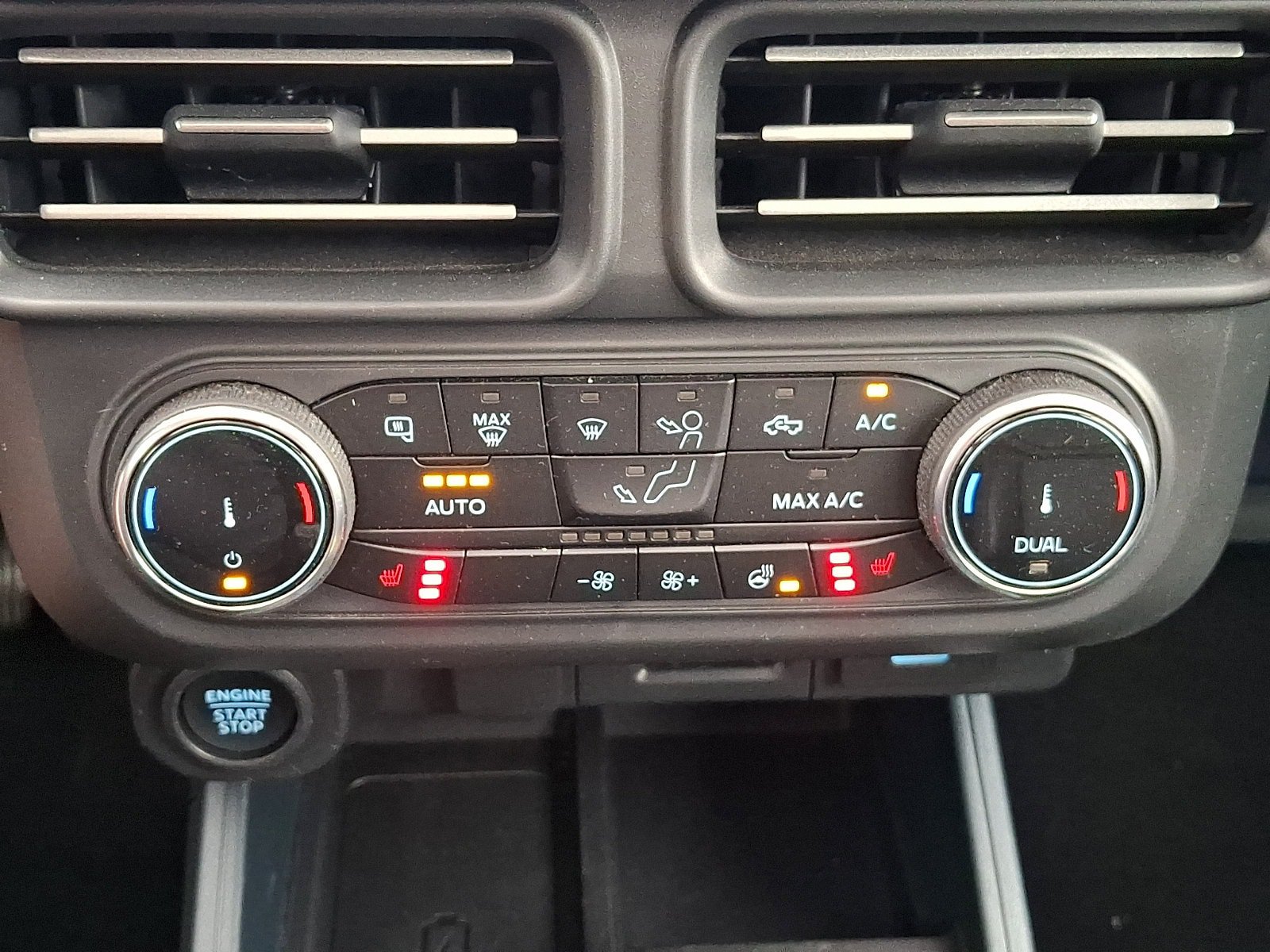 Used 2023 Ford Maverick Lariat w/ Lariat Luxury Package AWD/4WD image 15