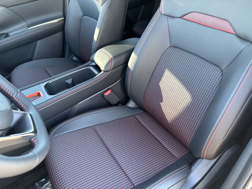 New 2026 Nissan Kicks SR image 15