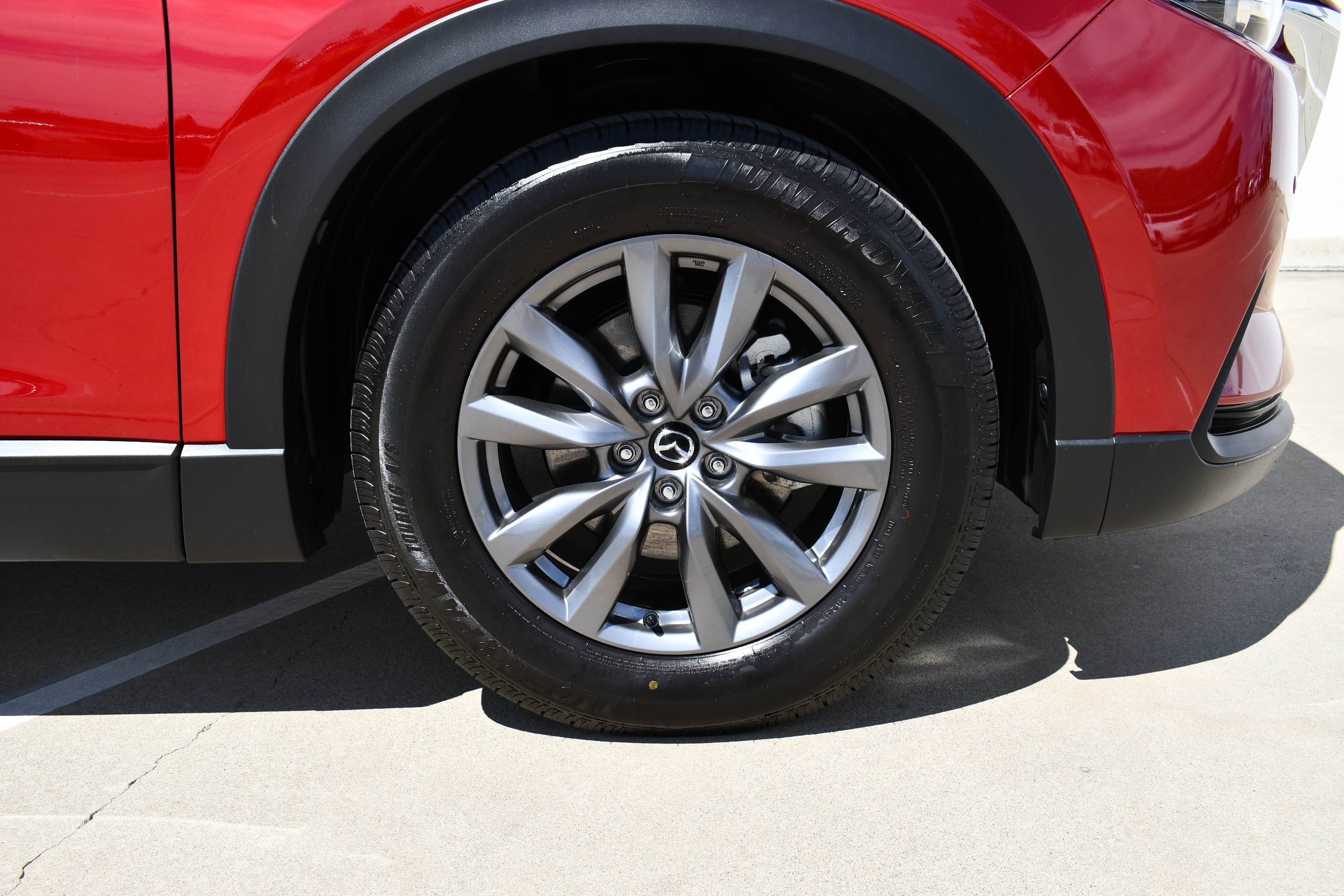 Used 2021 MAZDA CX-9 Touring w/ Touring Premium Package FWD image 4
