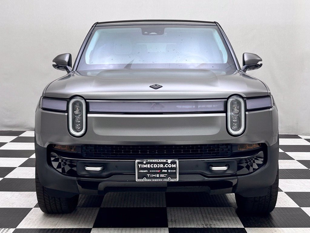 Used 2024 Rivian R1S Adventure Dual AWD/4WD image 3