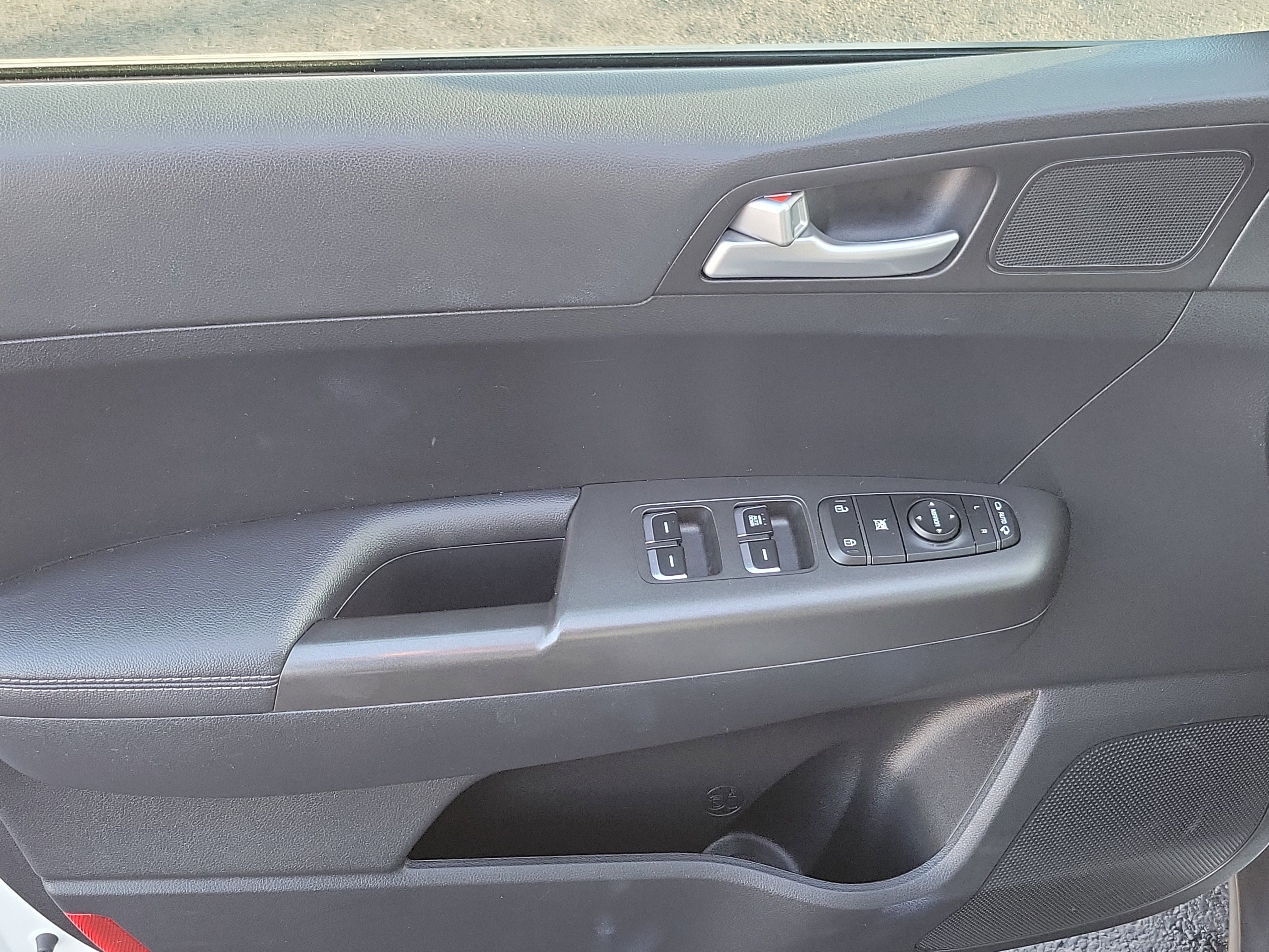 Used 2021 Kia Sportage LX w/ LX AWD Popular Package image 18