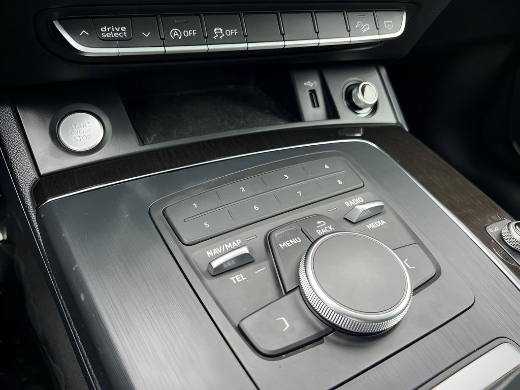 Used 2019 Audi Q5 2.0T Premium w/ Convenience Package image 39