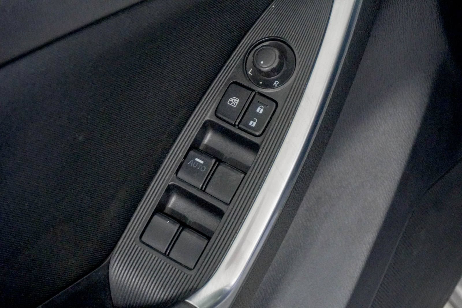 Used 2014 MAZDA CX-5 Touring FWD image 17