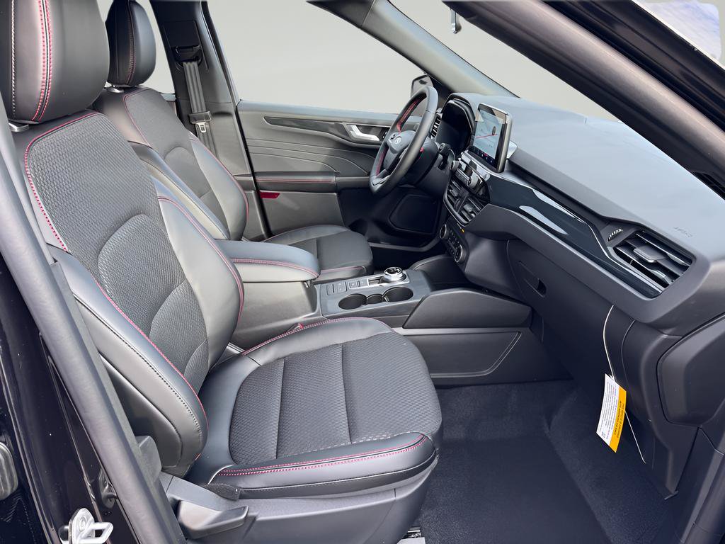 New 2026 Ford Escape ST-Line w/ Cold Weather Package FWD image 27