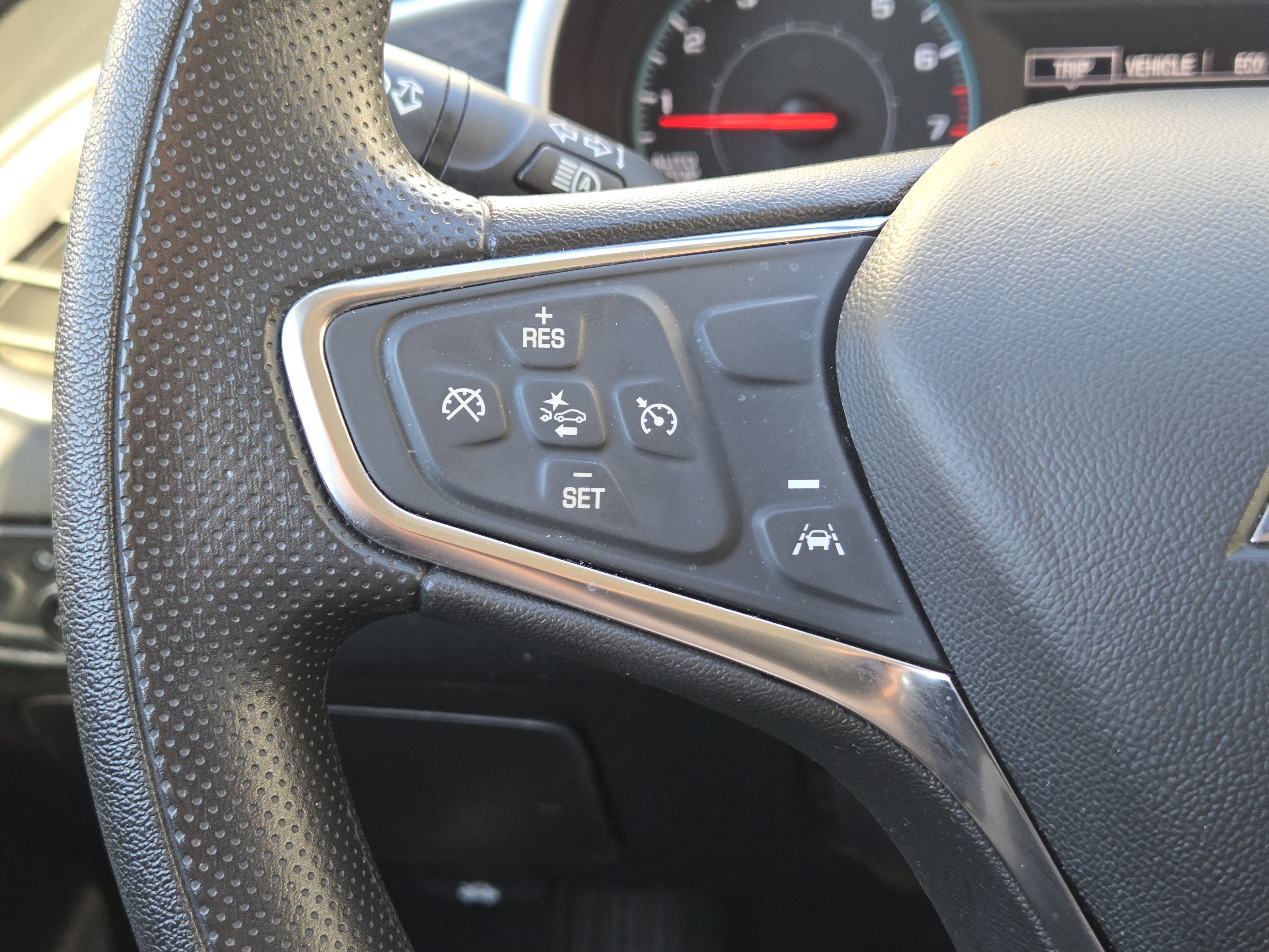 Used 2023 Chevrolet Malibu LT image 30