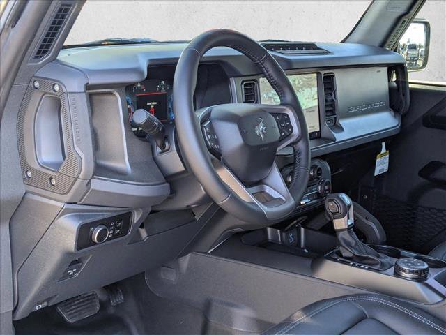 New 2025 Ford Bronco Badlands image 3