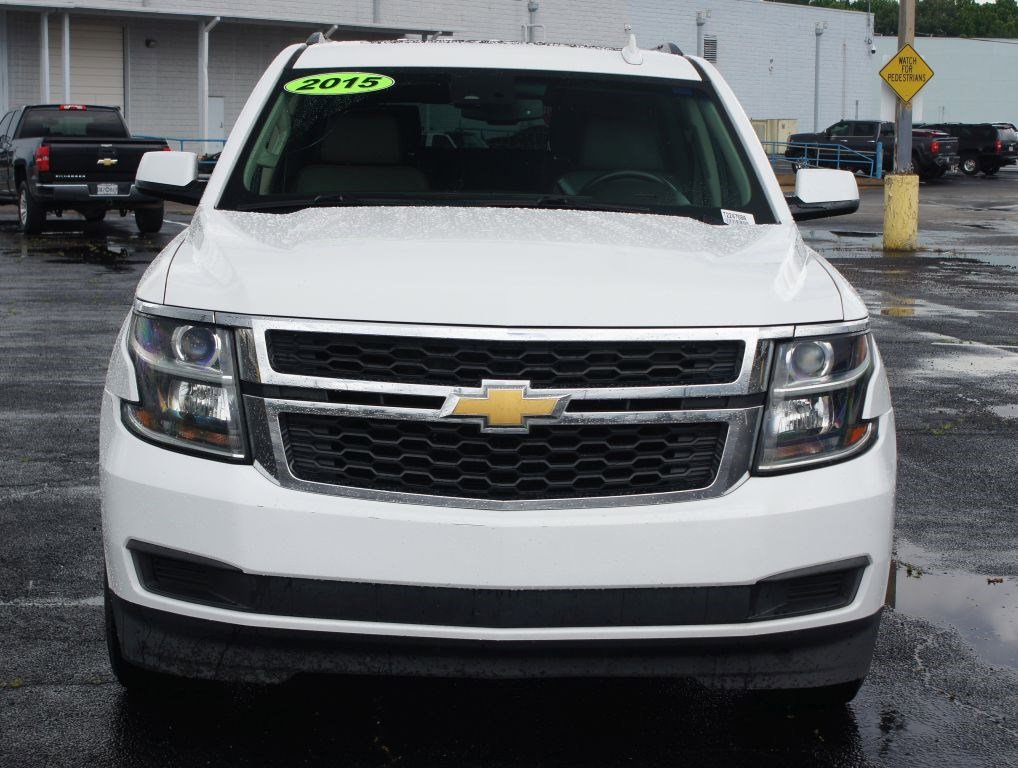 Used 2015 Chevrolet Suburban LT RWD image 25