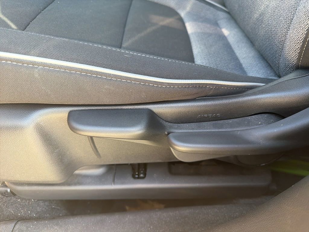 Used 2025 Chevrolet TrailBlazer LS w/ LS Convenience Package image 17