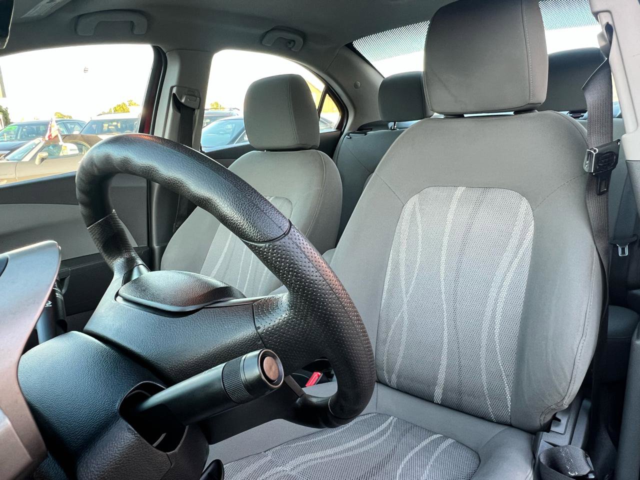 Used 2014 Chevrolet Sonic LT FWD image 17