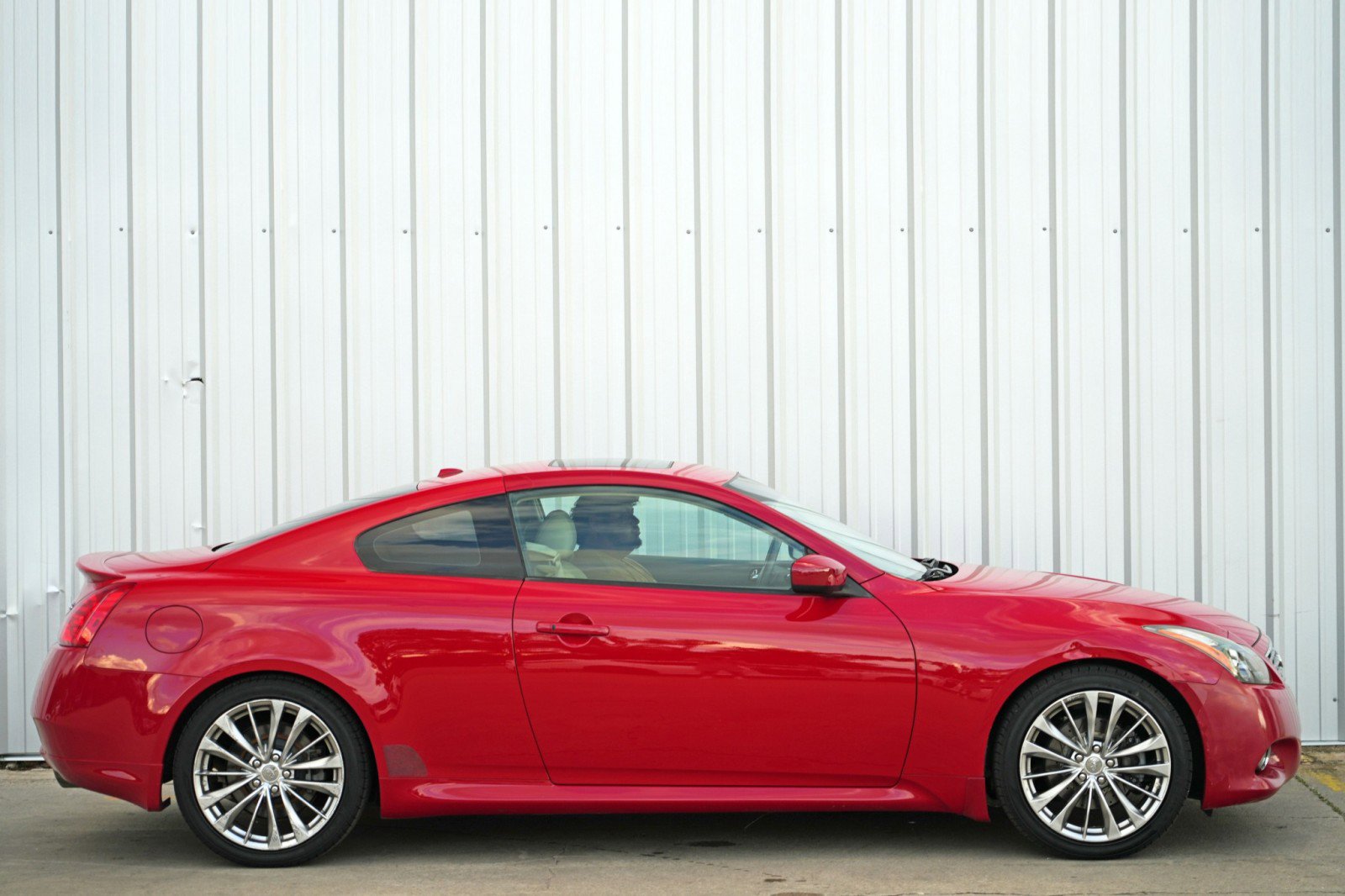 Used 2011 INFINITI G37 Journey w/ Premium Pkg image 46
