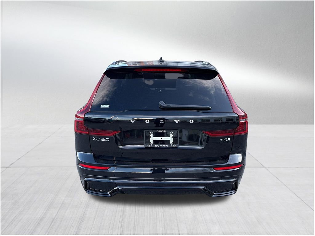 New 2026 Volvo XC60 T8 Core image 5