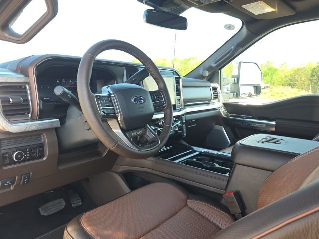 Used 2025 Ford F250 King Ranch w/ Chrome Package image 25