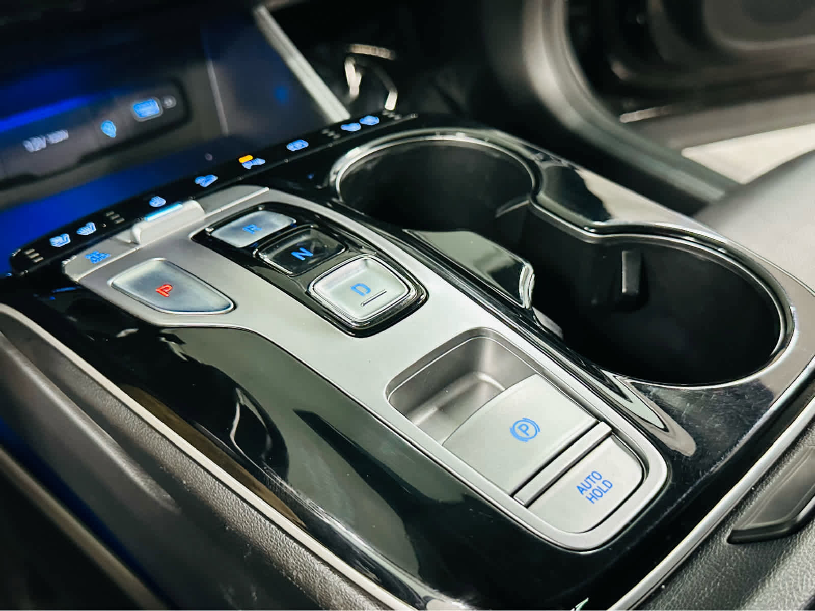 Used 2022 Hyundai Tucson Limited image 11