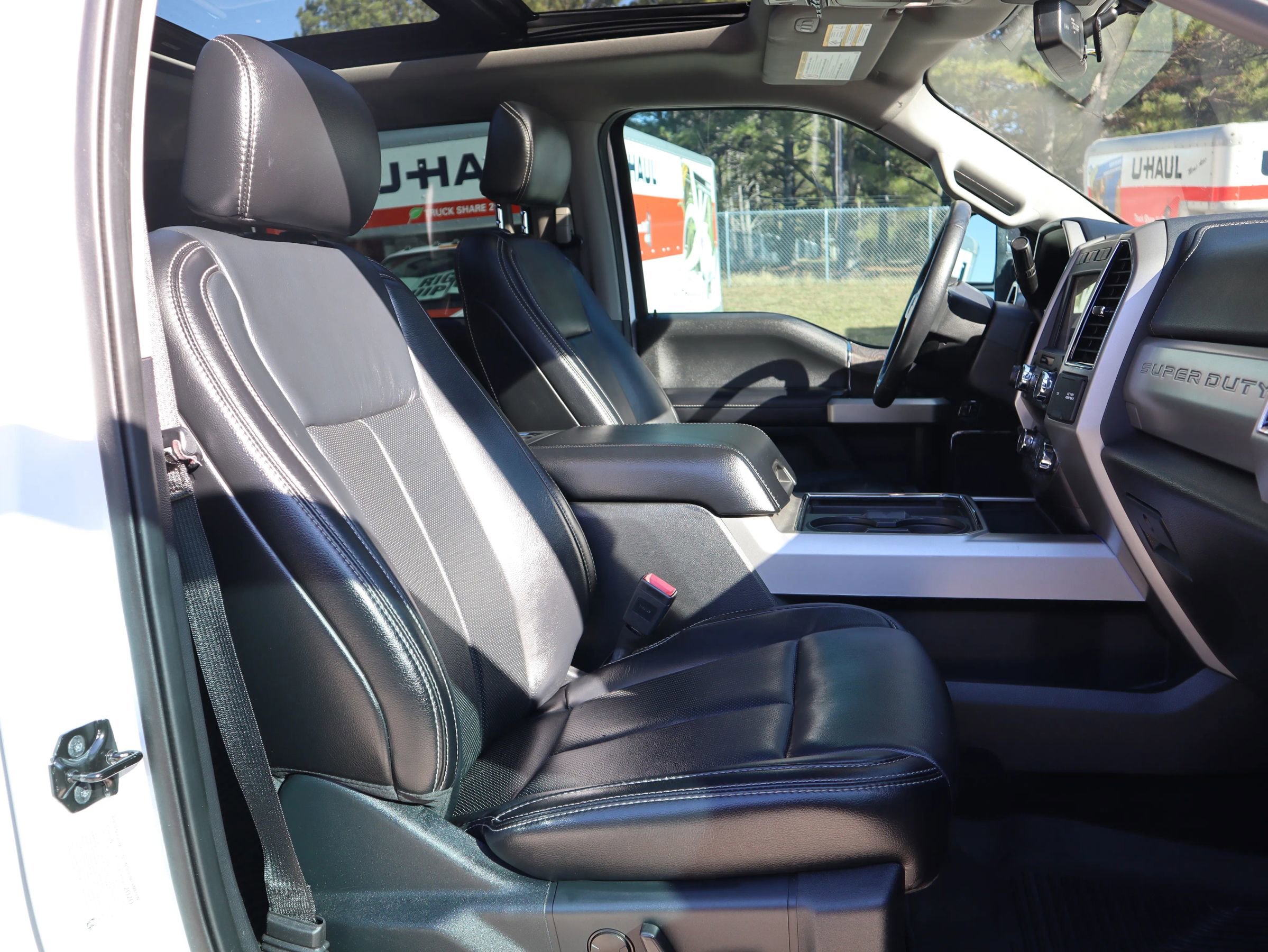 Used 2020 Ford F350 Lariat w/ Lariat Ultimate Package image 32