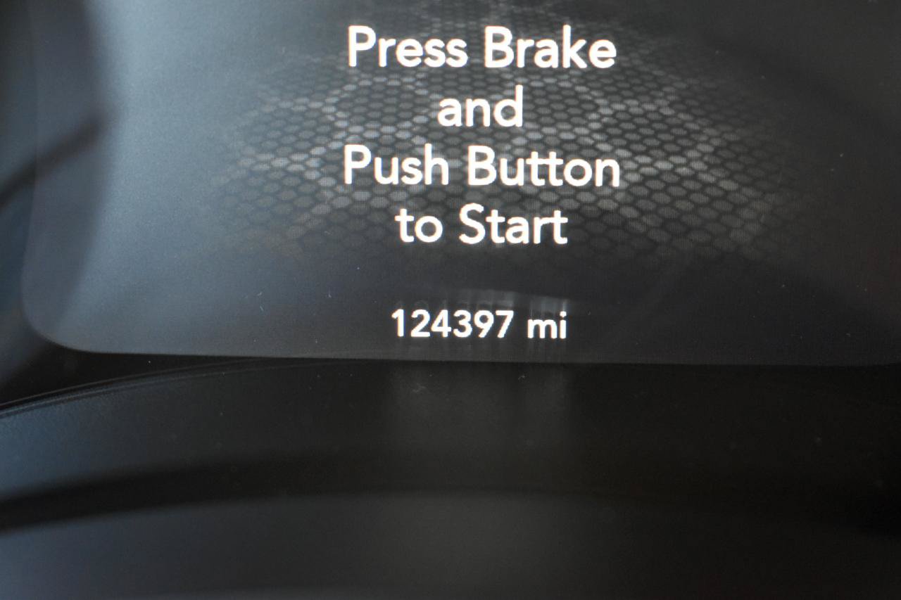 Used 2019 Dodge Charger Scat Pack w/ Dynamics Package RWD image 18