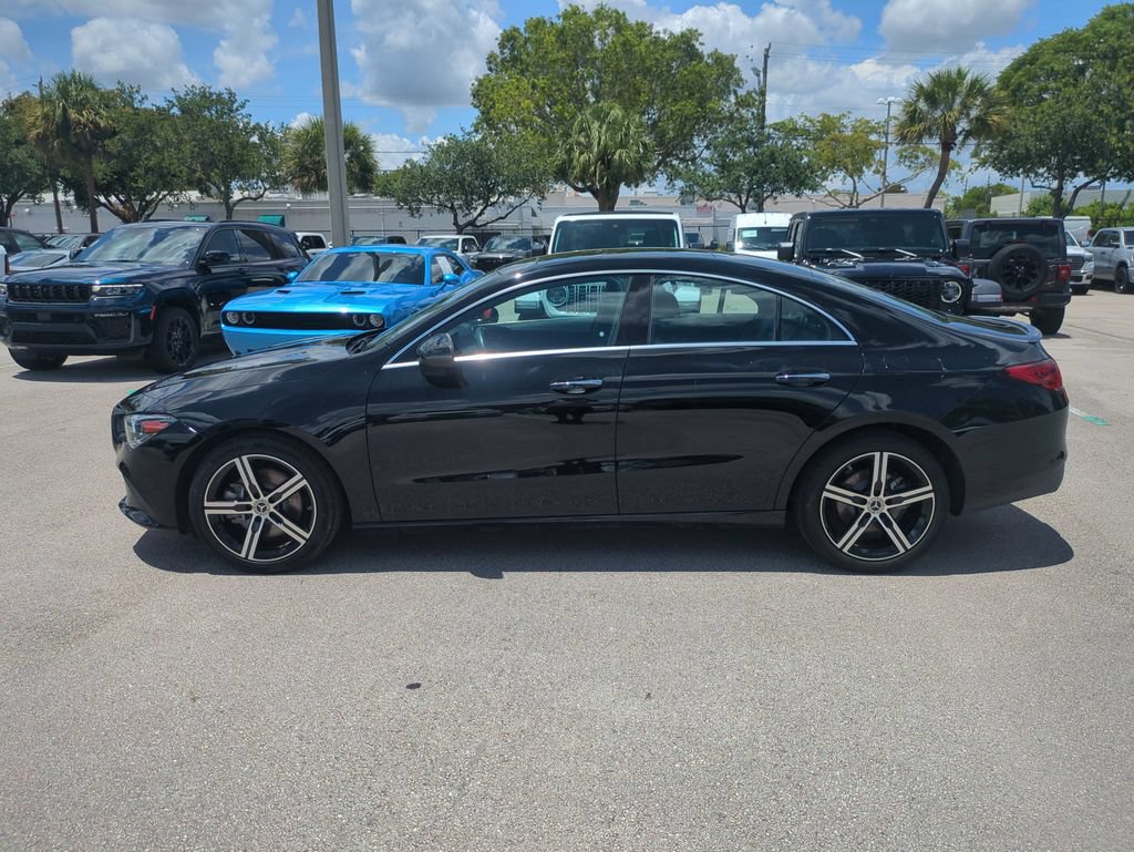 Used 2023 Mercedes-Benz CLA 250 w/ Premium Package image 9