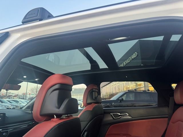 Certified 2026 Kia Sportage SX image 30