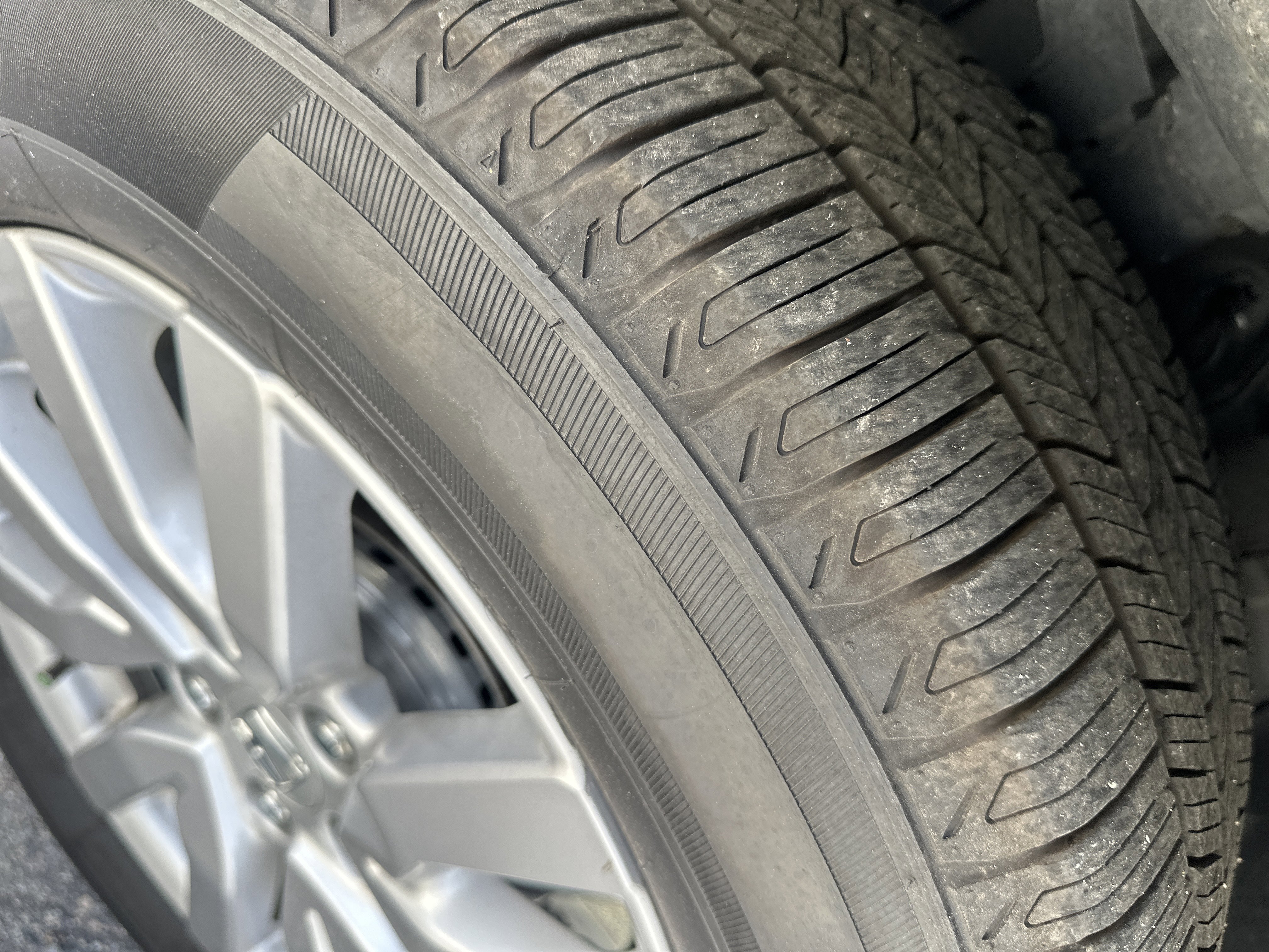 Used 2020 Honda Pilot LX image 8