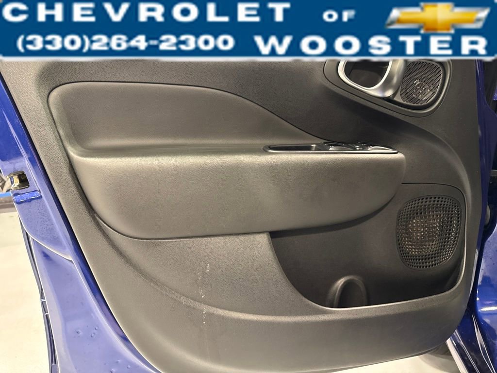 Used 2019 FIAT 500L Pop w/ Popular Equipment Group image 10