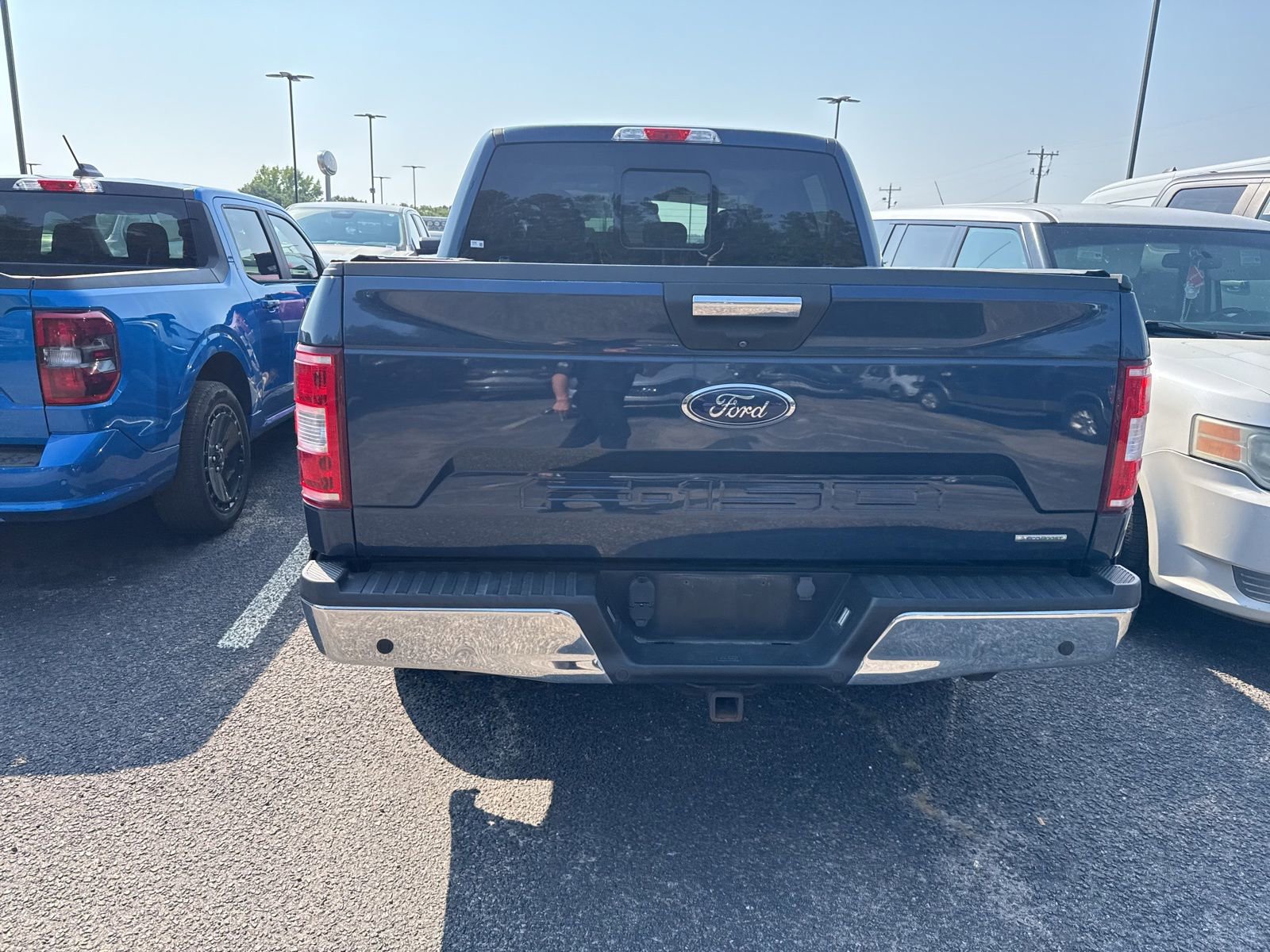 Used 2018 Ford F150 XLT w/ Equipment Group 302A Luxury RWD image 4