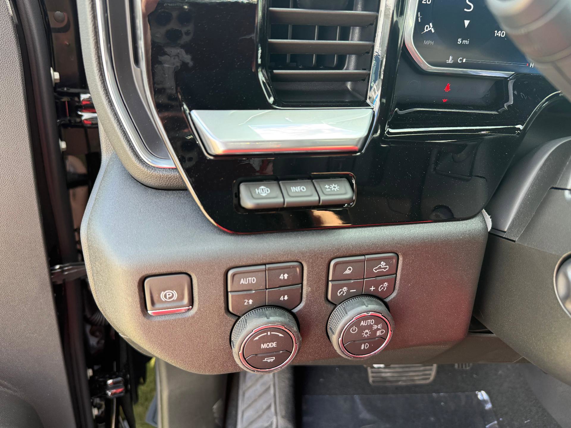 New 2026 Chevrolet Silverado 1500 High Country image 16