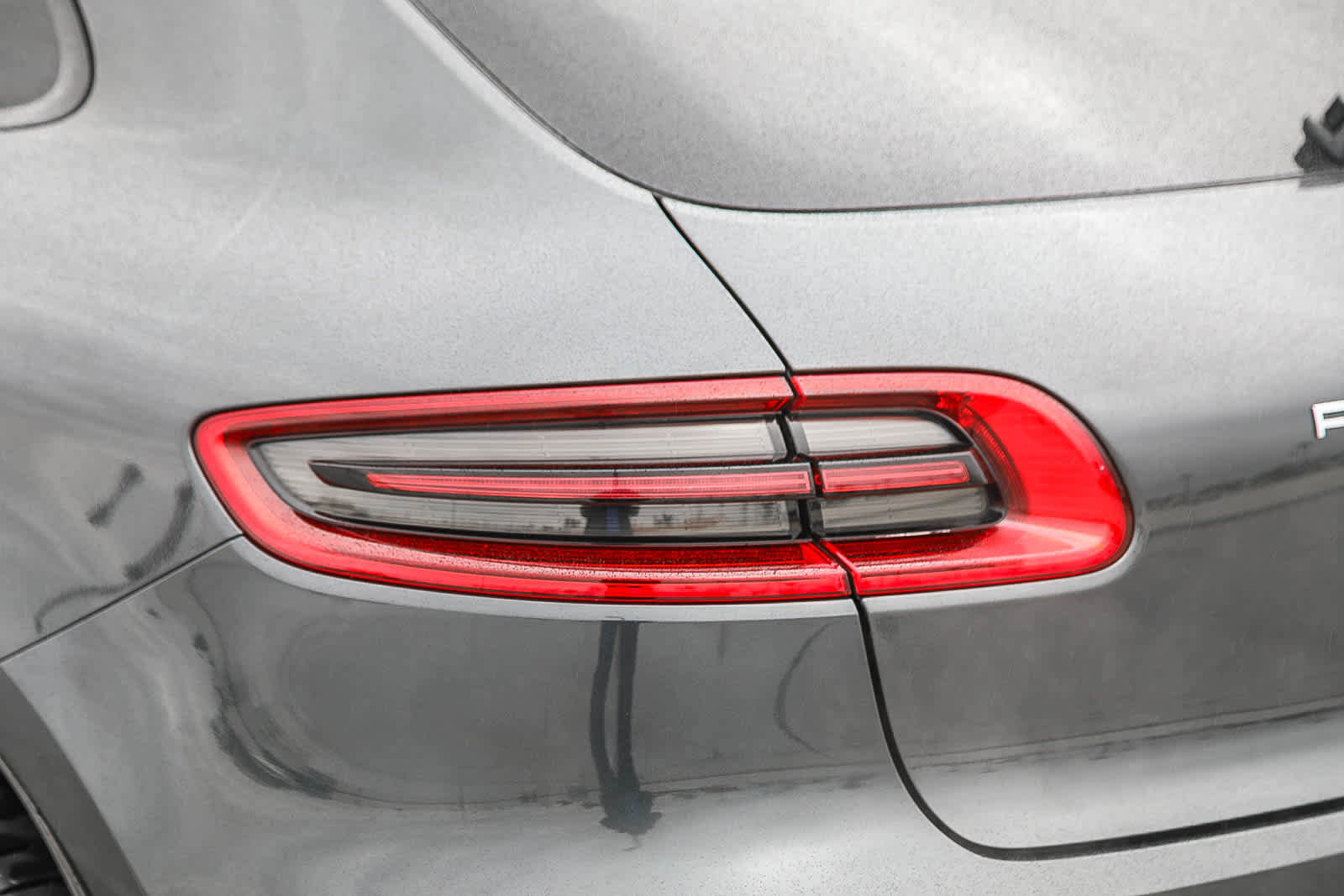 Used 2017 Porsche Macan S AWD/4WD image 9