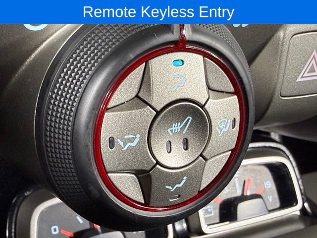 Used 2015 Chevrolet Camaro SS w/ SS Performance Package RWD image 20