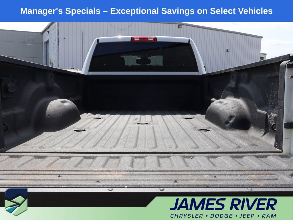 Used 2024 RAM 3500 Big Horn AWD/4WD image 14