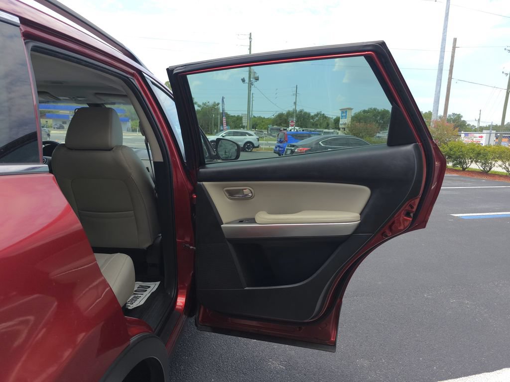 Used 2013 MAZDA CX-9 Grand Touring w/ GT Technology Pkg FWD image 15