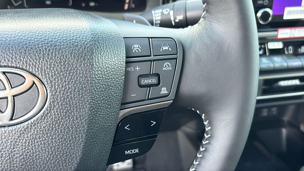 New 2026 Toyota Camry SE w/ Convenience Package FWD image 17