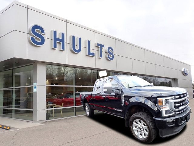 Certified 2022 Ford F350 Platinum w/ FX4 Off-Road Package image 3