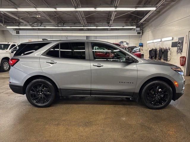 Used 2023 Chevrolet Equinox LS w/ LS Convenience Package image 7