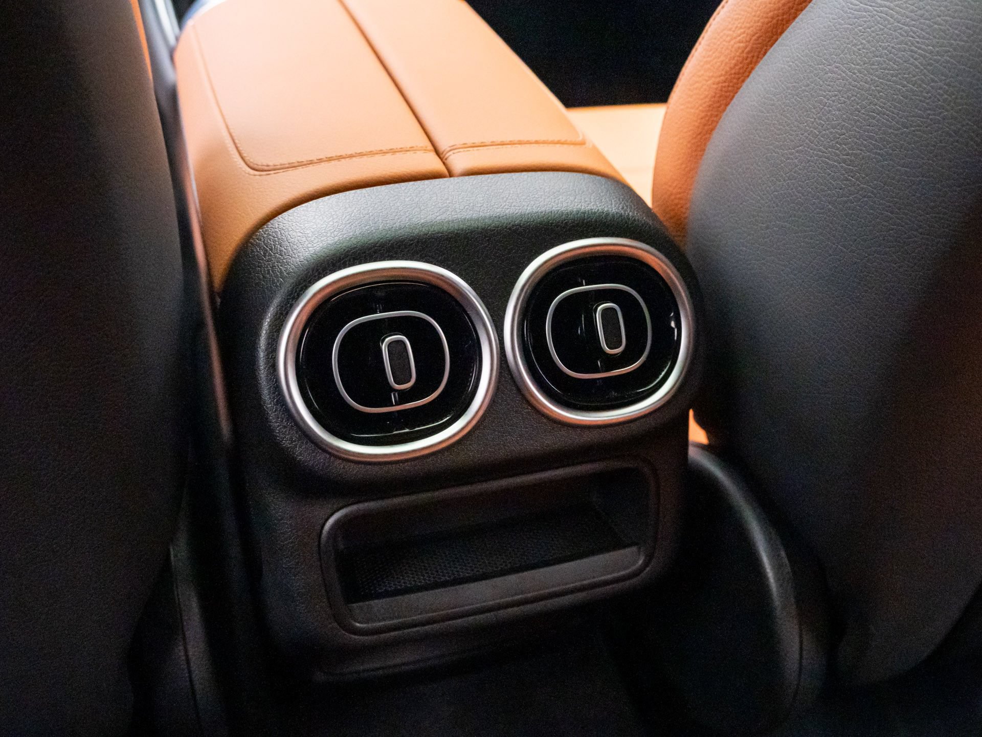 Certified 2025 Mercedes-Benz GLC 300 4MATIC image 21
