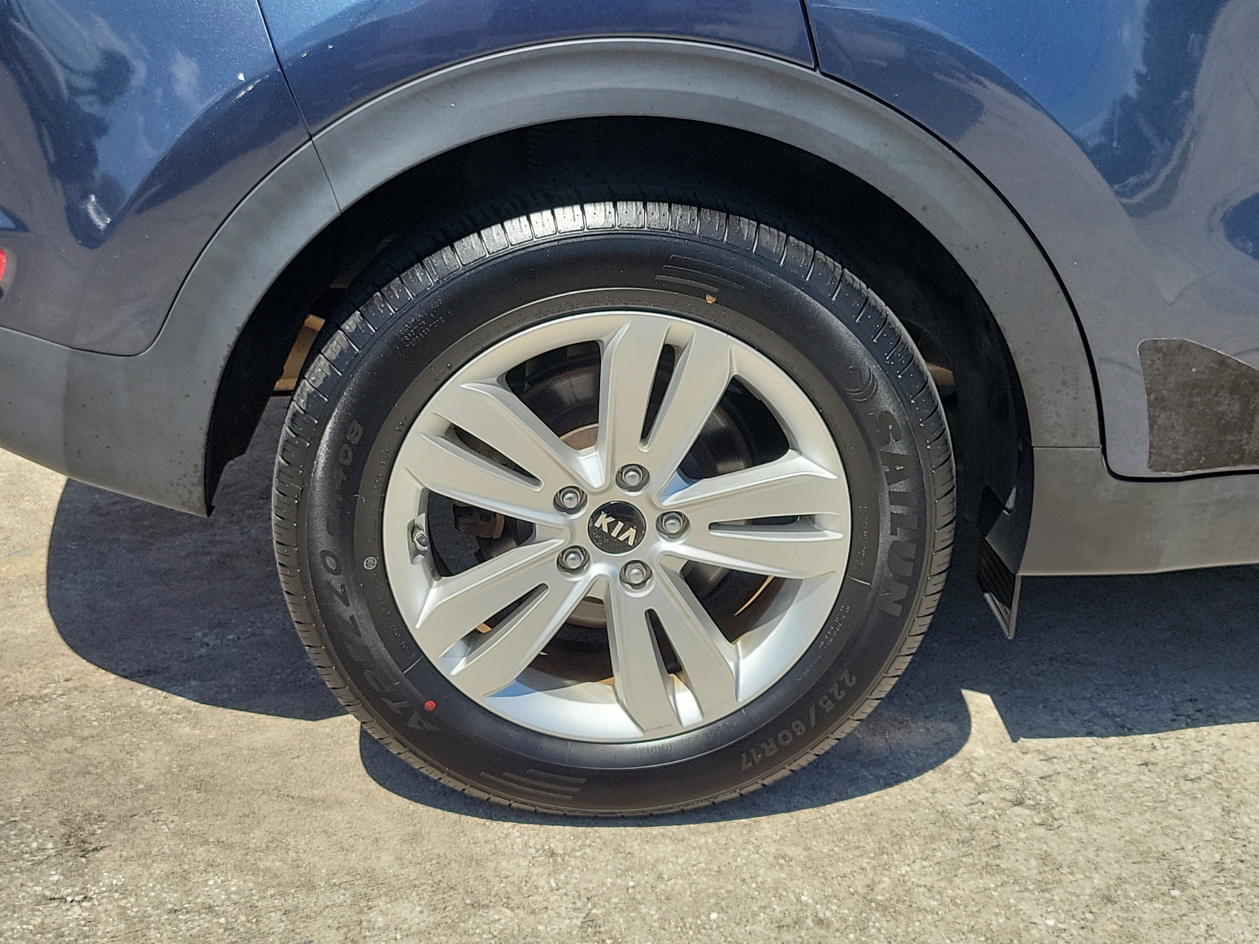 Used 2018 Kia Sportage LX image 5