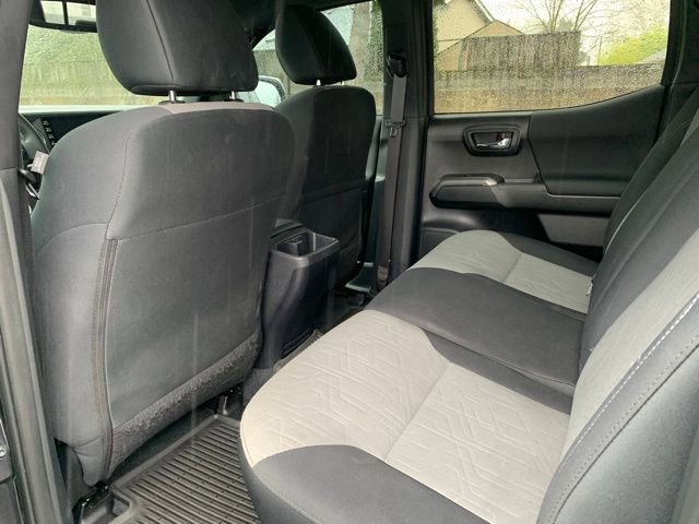 Used 2021 Toyota Tacoma TRD Sport image 13