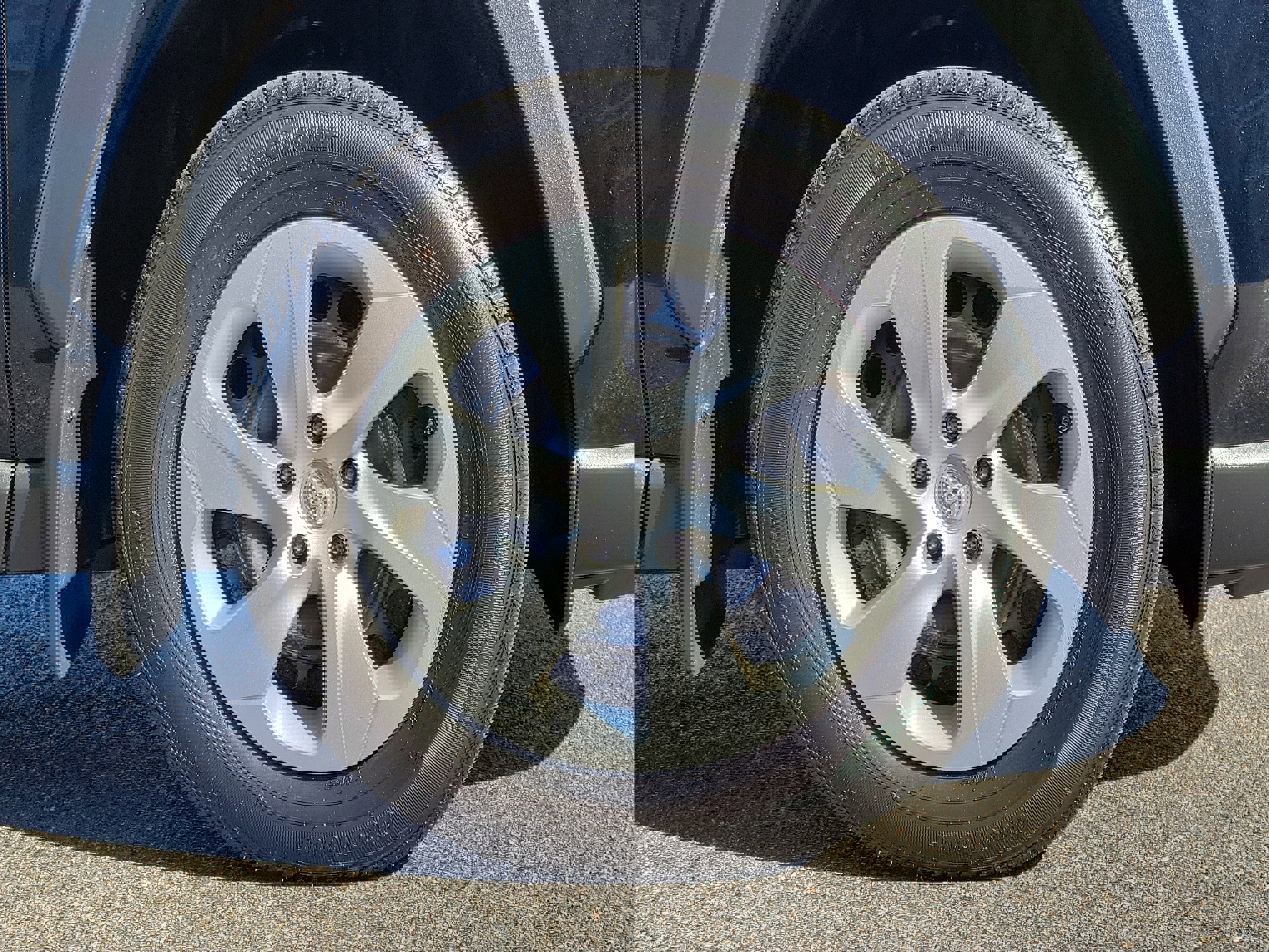 Used 2019 Toyota RAV4 LE w/ All Weather Liner Package AWD/4WD image 5