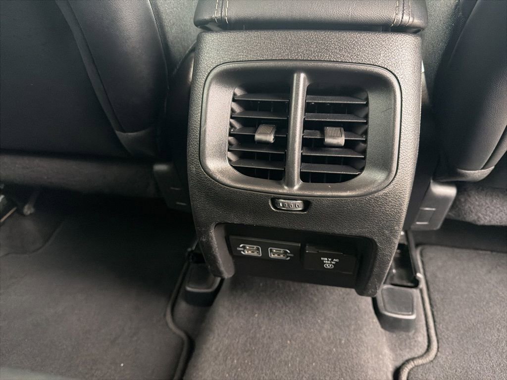 Used 2022 Jeep Cherokee Latitude Lux image 32