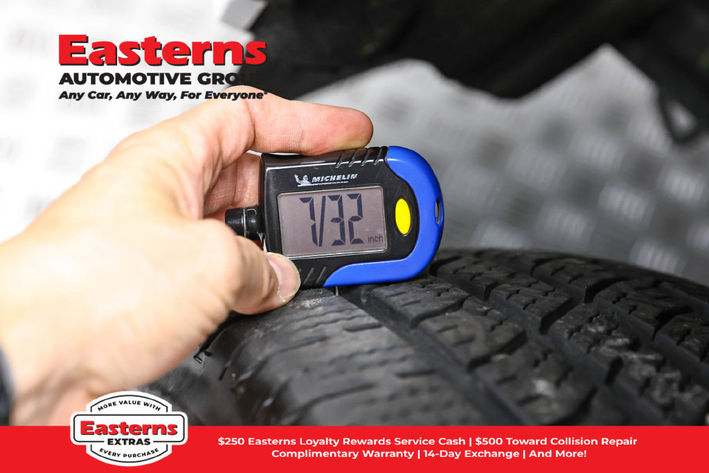 Used 2025 Toyota Tacoma SR RWD image 24