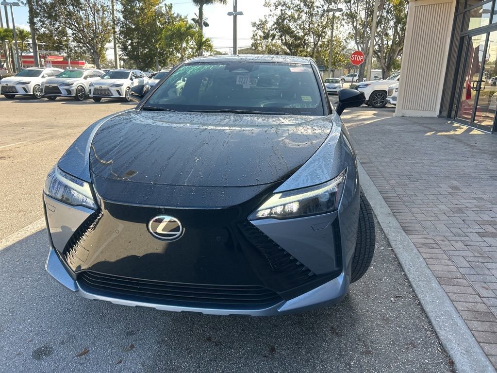 Certified 2023 Lexus RZ 450e Premium w/ Accessory Package (Z1) image 8