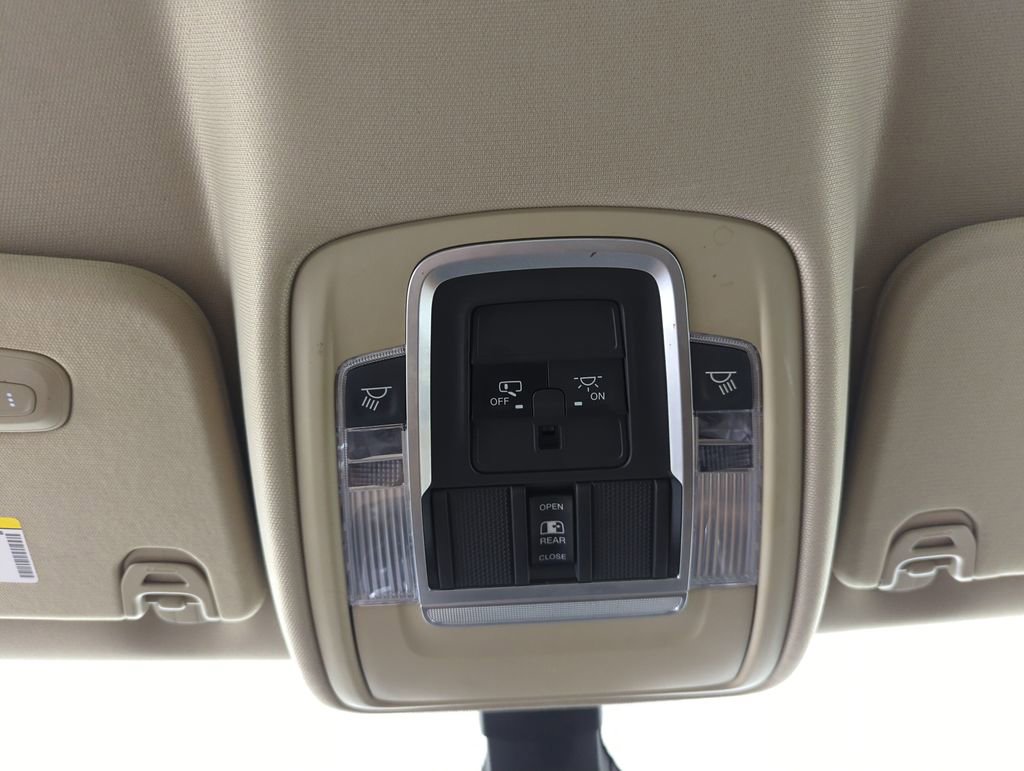 Used 2019 RAM 1500 Laramie image 29