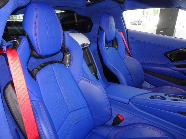New 2027 Chevrolet Corvette Grand Sport w/ Z52 Sport Performance Package RWD image 17